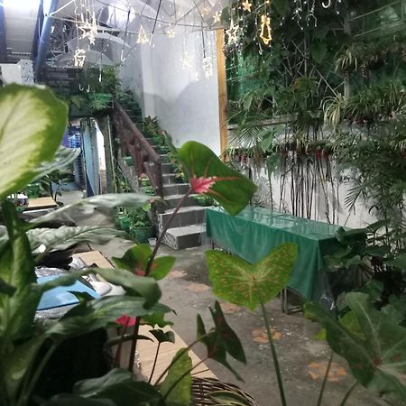 Daniela'S Place Анхелес Екстериор снимка