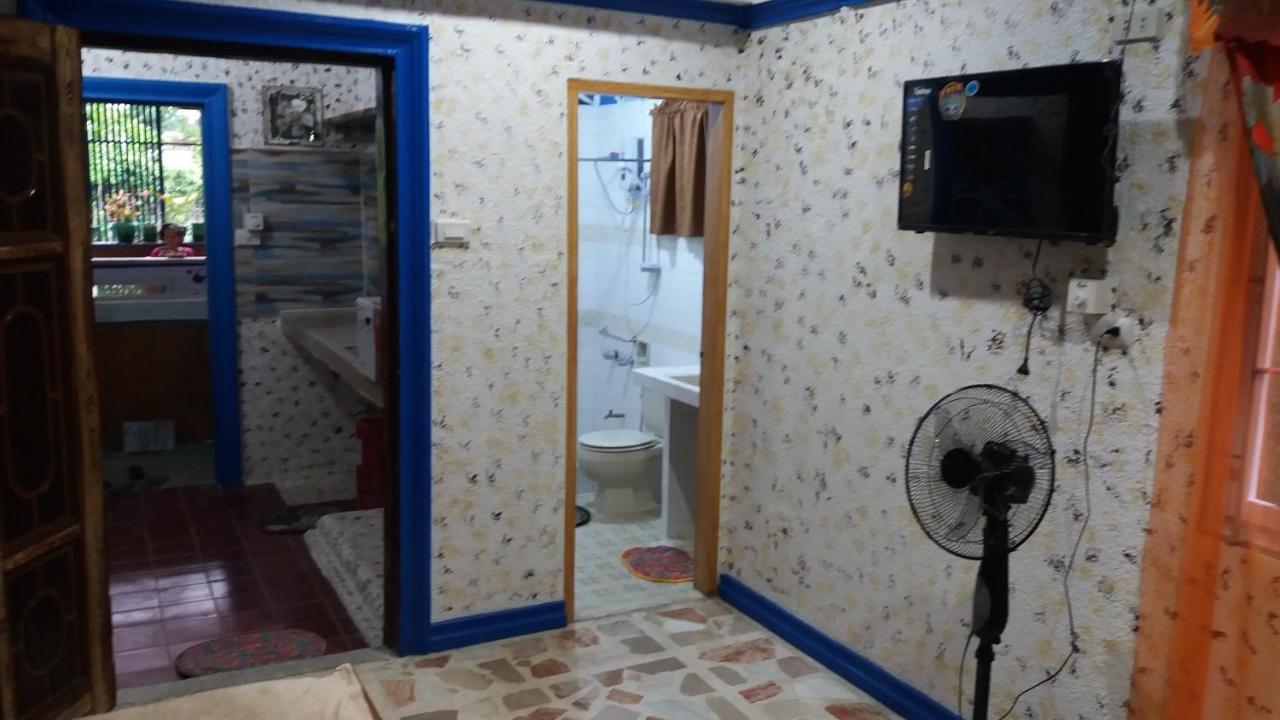 Daniela'S Place Анхелес Екстериор снимка